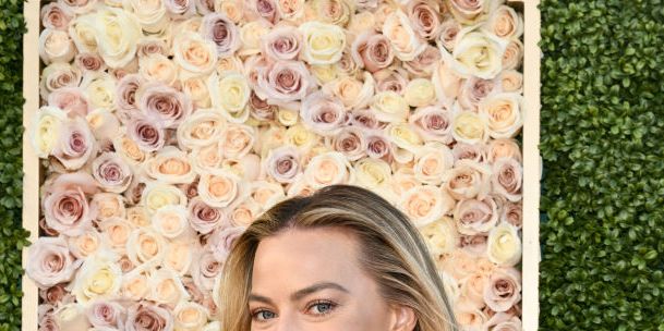 Margot Robbie Dresses Like Barbie in Armani at the 2024 Golden Globes
