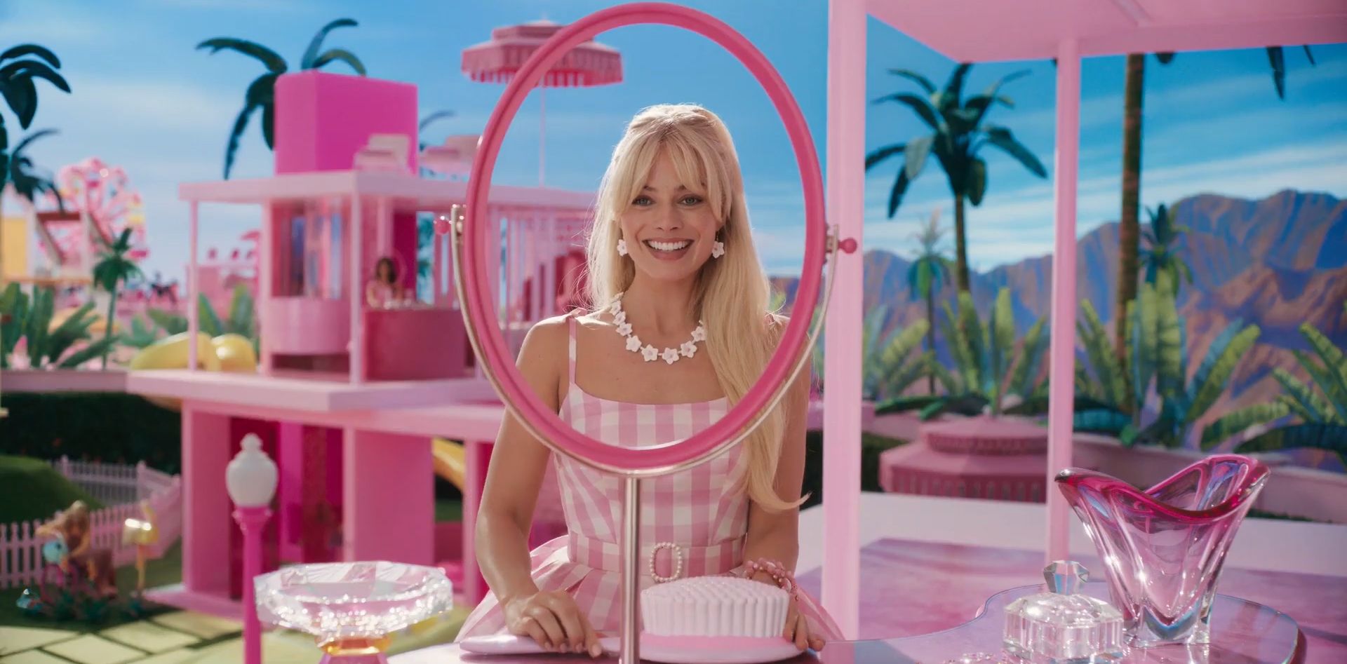 Barbie: la trama e il trailer del film con Margot Robbie