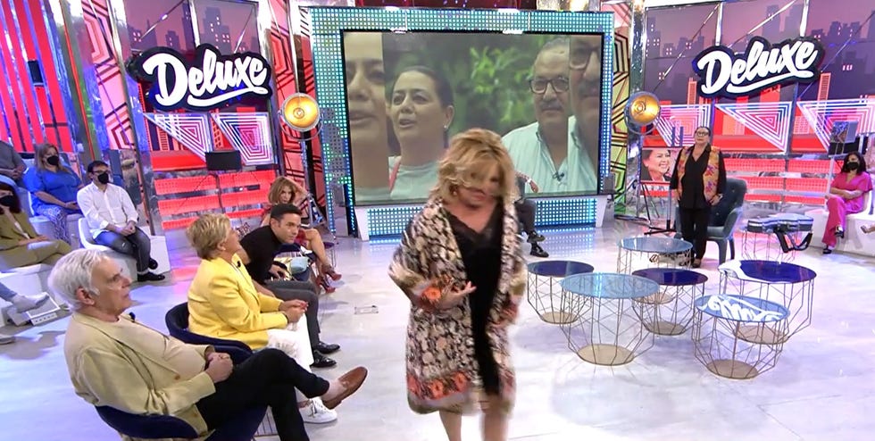 lydia lozano abandona el plató de deluxe