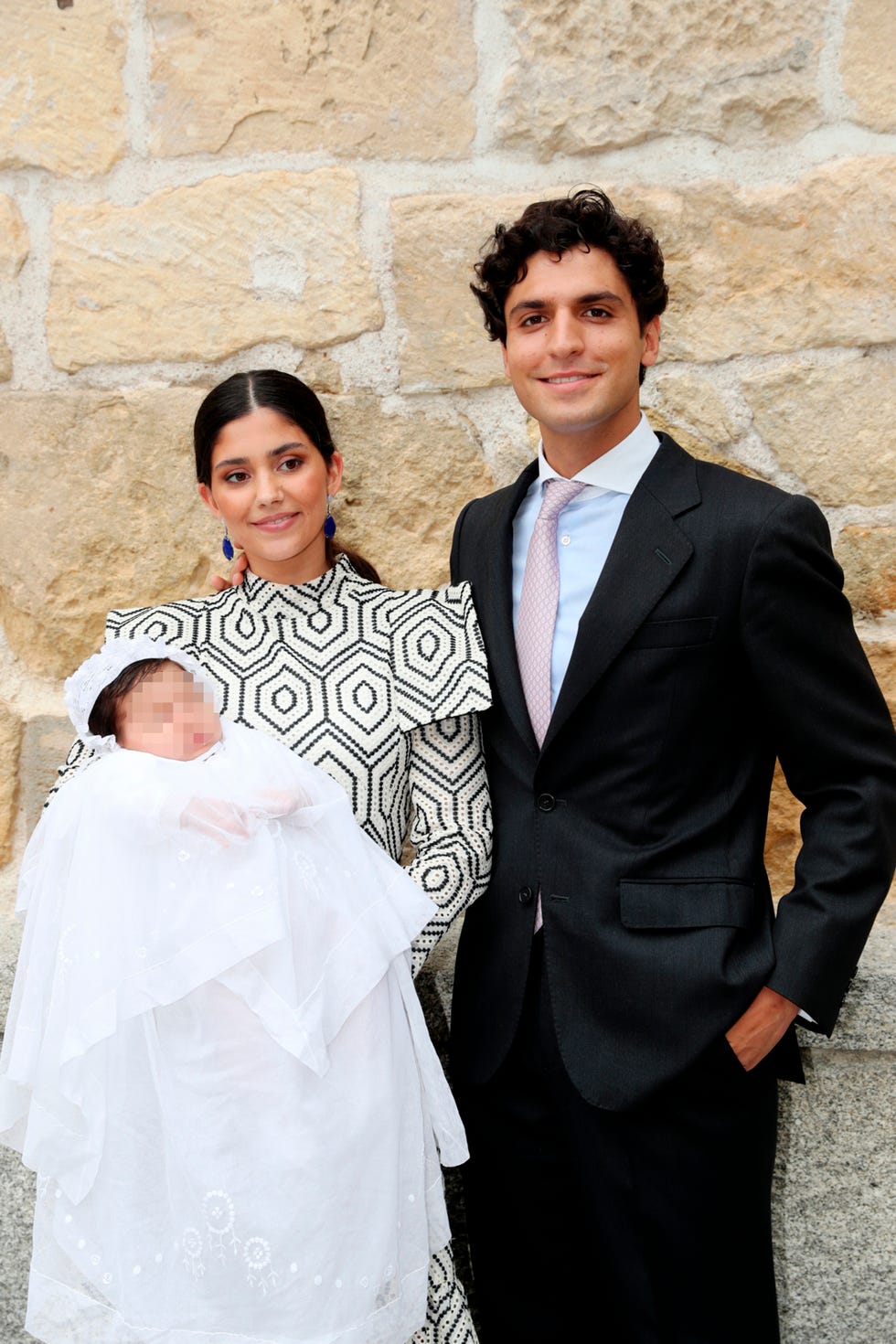 maría garcía de jaime y tomás páramo en el bautizo de su hija catalina