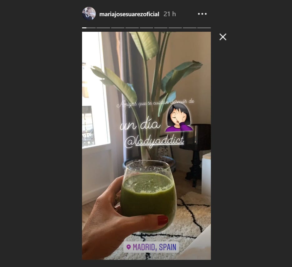 Drink, Plant, Glass, Juice, Glass bottle, Distilled beverage, Flower, 