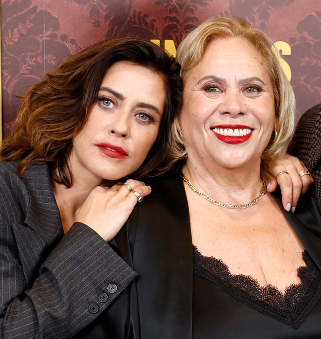 la actriz maria leon y su madre, carmina barrios
