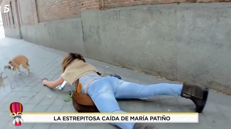maría patiño caída al suelo