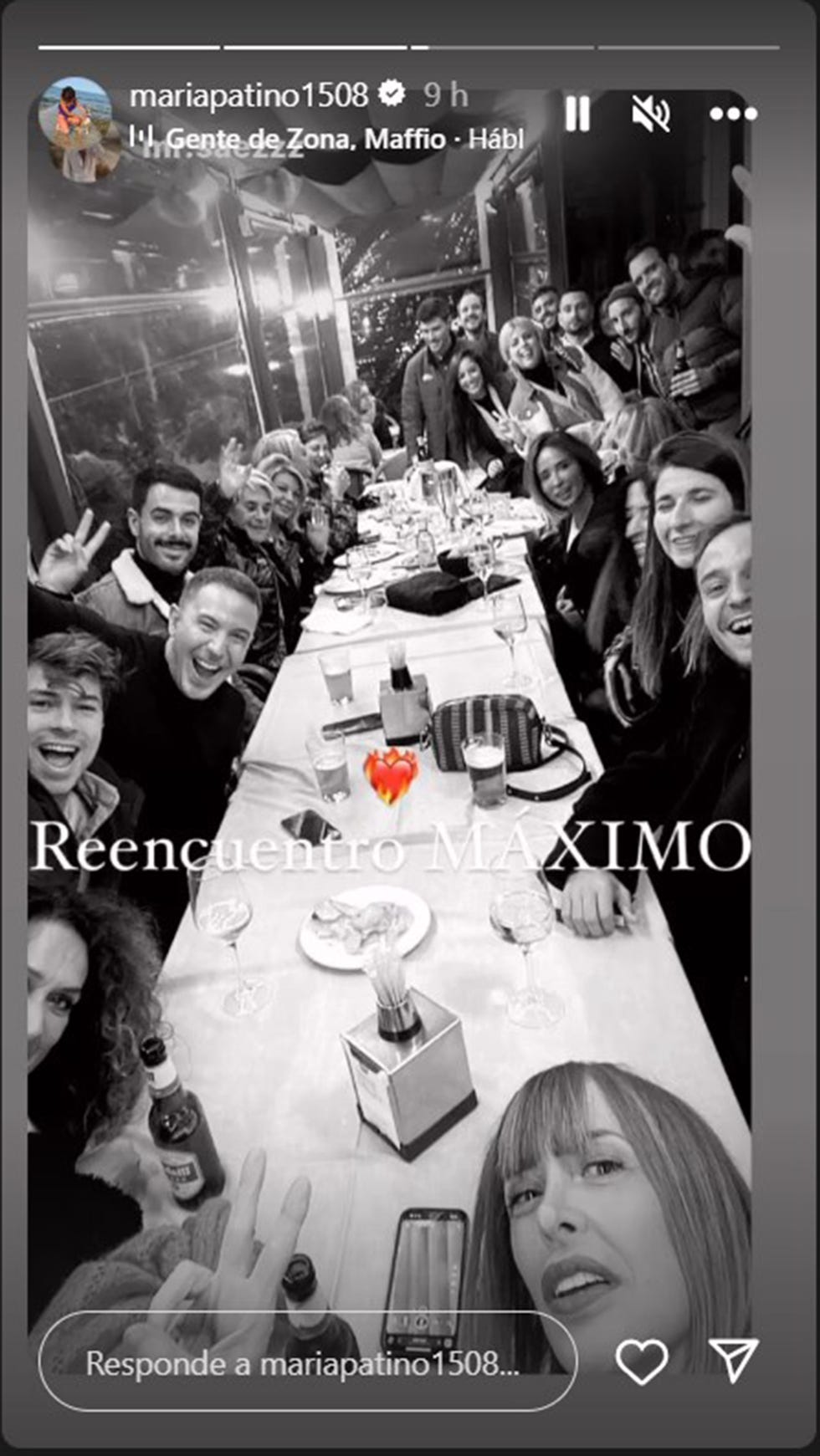 maria patino de cena con sus companeros de salvame antes del estreno de salvese quien pueda