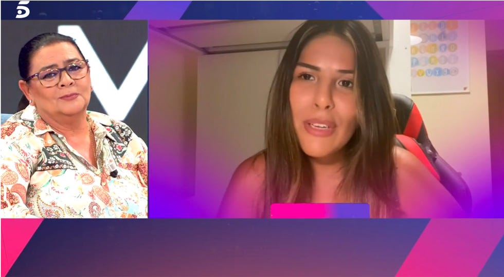 la cantante se emociona con las palabras de su ahijada
