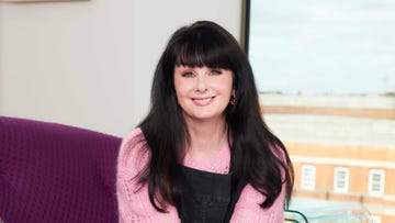 marian keyes on love