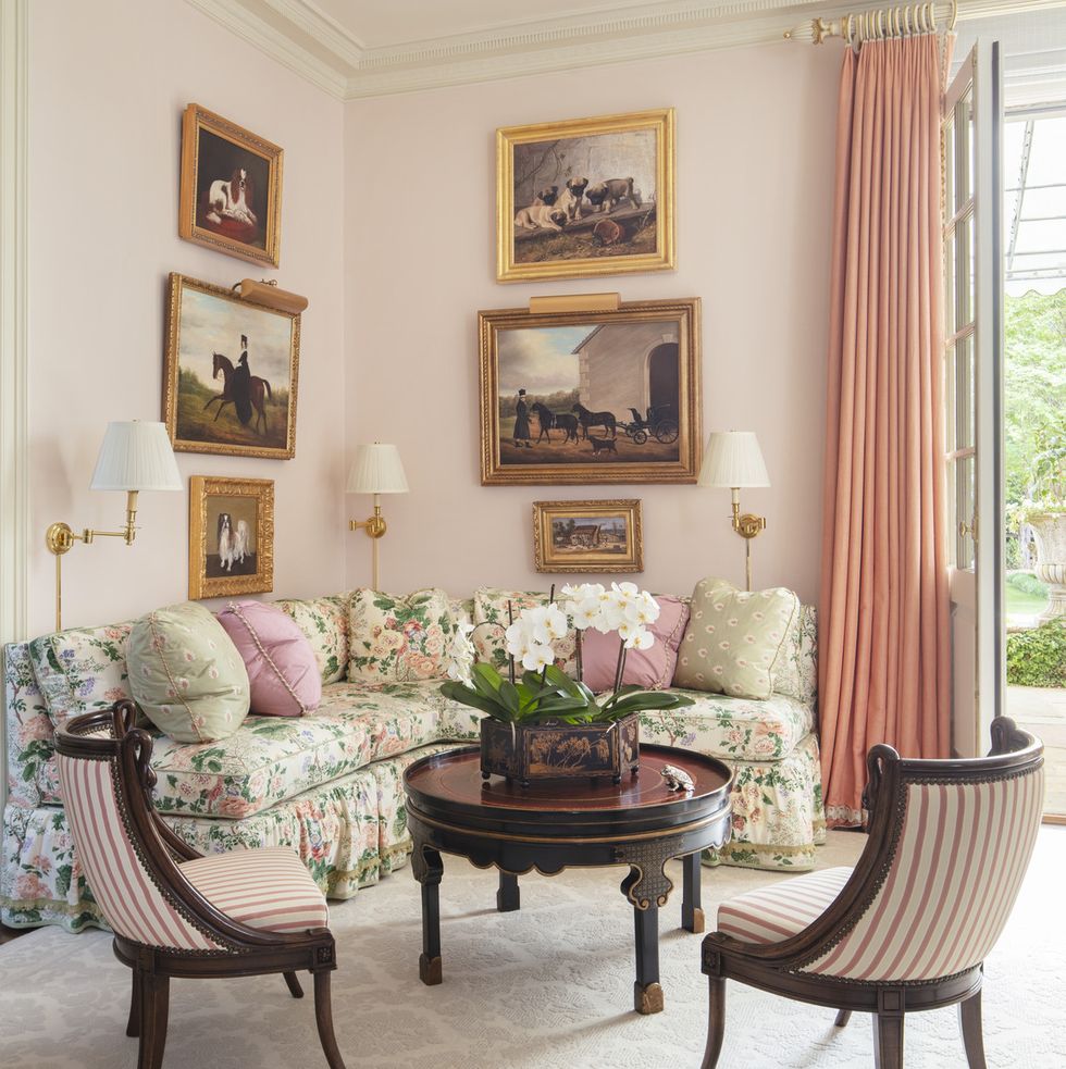 The Best Living Room Paint Colors Of 2024 According To Designers