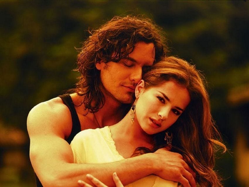 mario cimarro y danna garcía