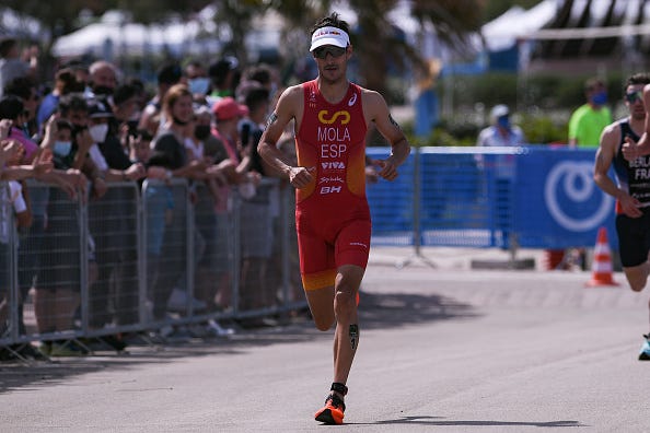 mario mola en el world triathlon cup arzachena 2021