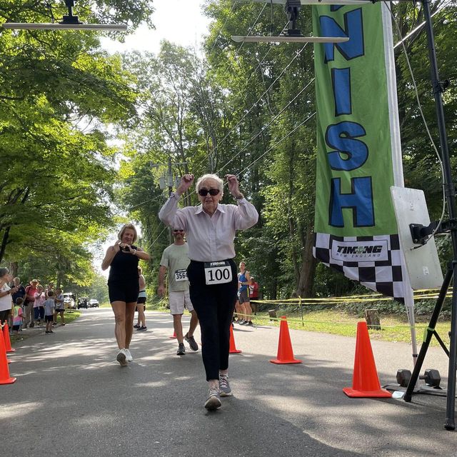 2jxcbjg marion mic roberts, wearing bib no 100, finishes the haddam neck fair 5k road race sunday morning in a little over an hour roberts turned 100 aug 28, 2022 lori rileyhartford couranttns