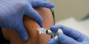 swine flu vaccine testing begins in iowa