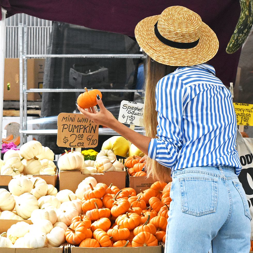 Local food, Selling, Natural foods, Market, Food, Vegetable, Public space, Whole food, Winter squash, Headgear, 