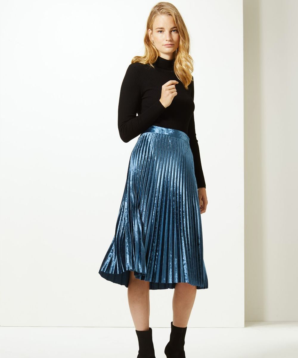 Marks Spencer midi skirt M S s velvet skirt that is perfect for party season