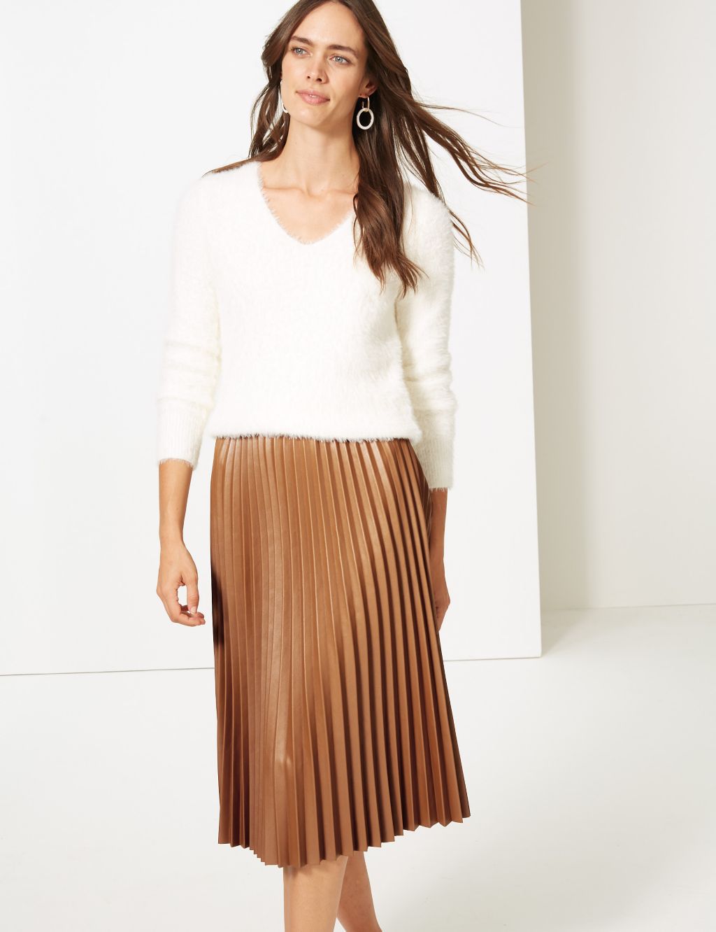 M&s pleated leather on sale skirt