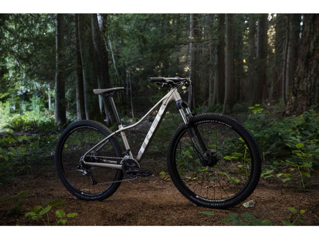 Trek discount womens hardtail