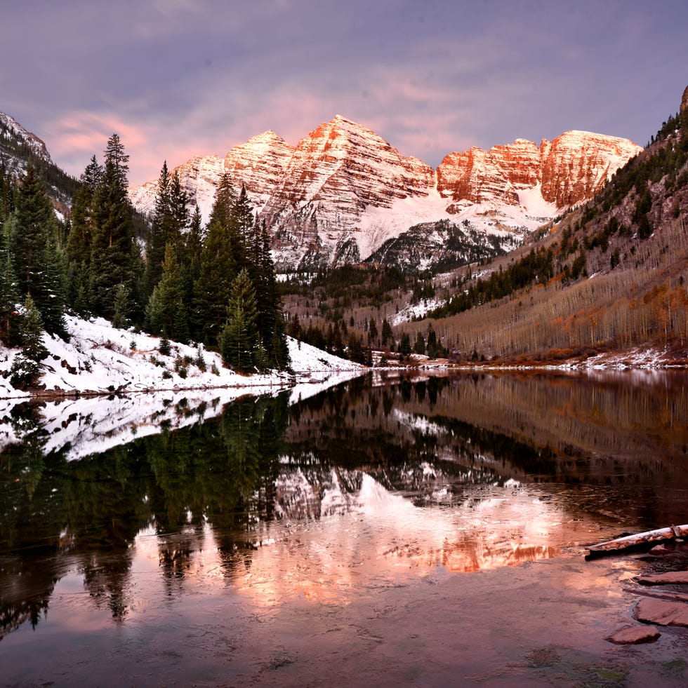 maroon bells at dawn