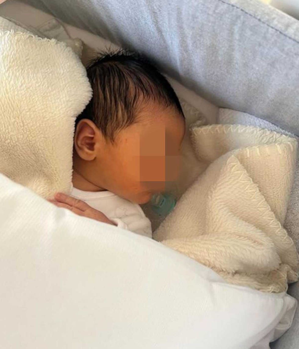 jorge marron y arancha morales comparten la primera foto de su hijo gael
