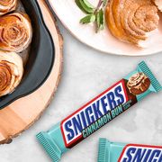 mars wrigley snickers cinnamon bun candy bar