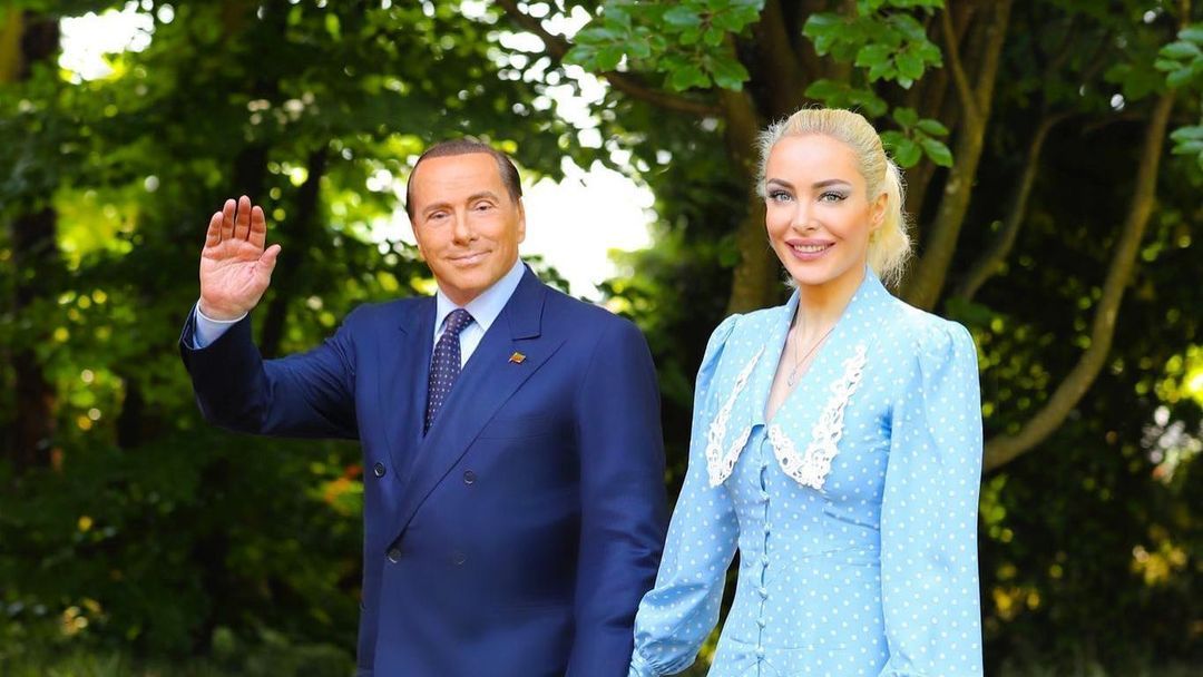 preview for Chi è Silvio Berlusconi, la bio in un minuto