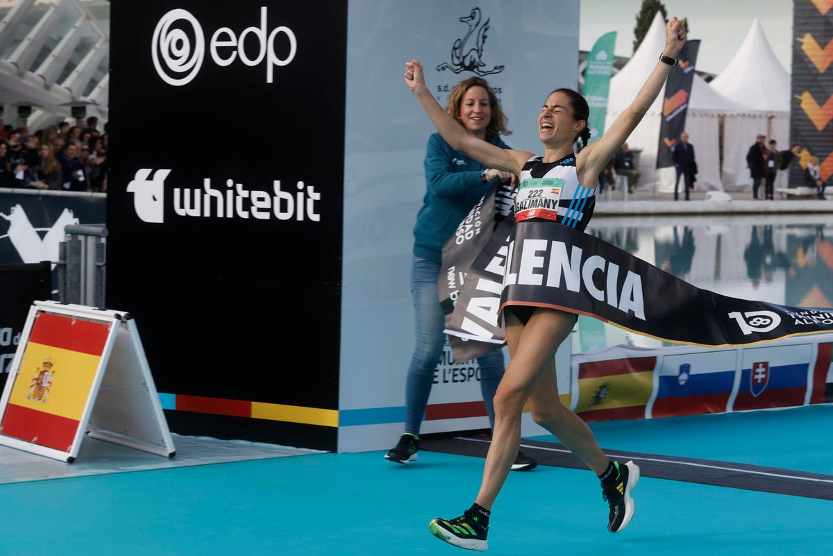 preview for Marta Galimany gana la media maratón de Madrid 2022