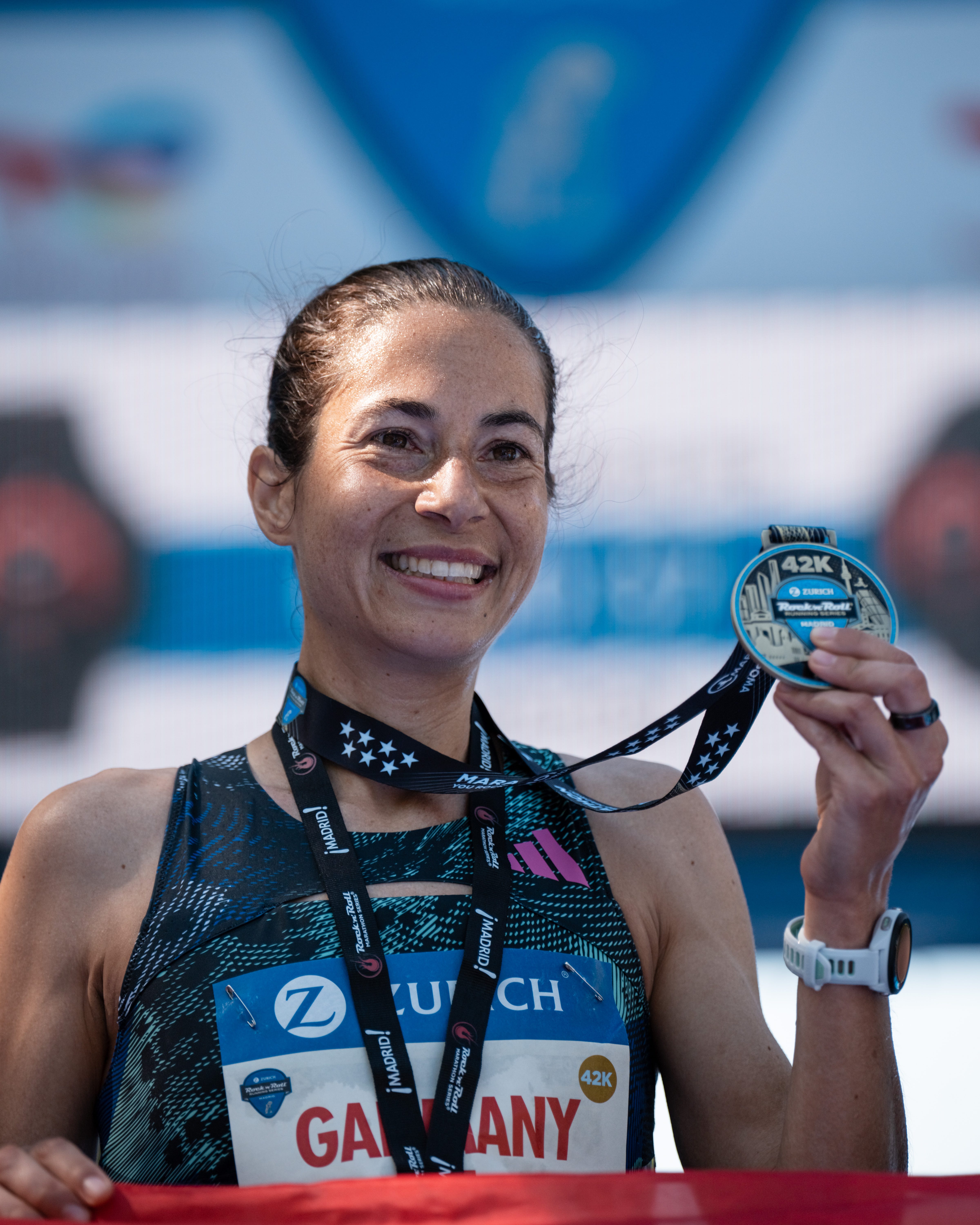 las mejores imágenes del zurich rock 'n' roll running series madrid