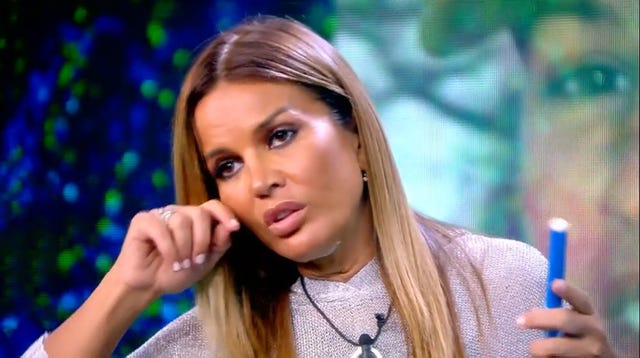 El estremecedor testimonio de Marta López en 'GH Dúo': Maltratos continuos, una historia de superación impactante 11 Moncloa También sufrió maltrato psicológico