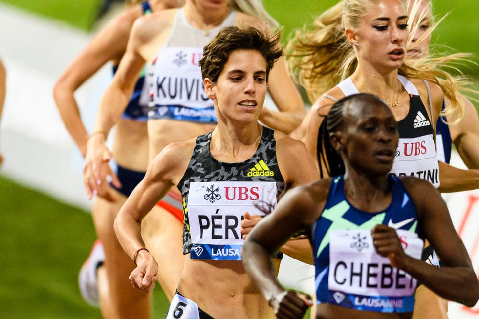 marta pérez compite en los 1500 metros de la liga de diamante