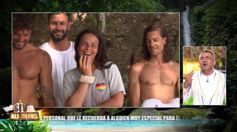 marta penate habla con jorge javier vazquez en supervivientes all stars