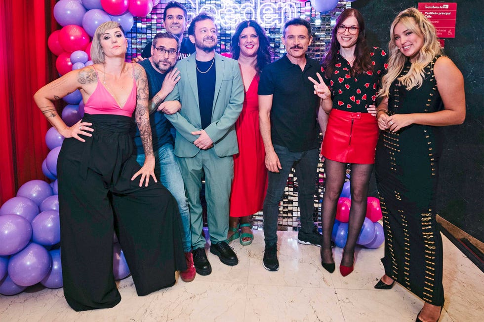 marta riesco presentadora del primer gleeden comedy show