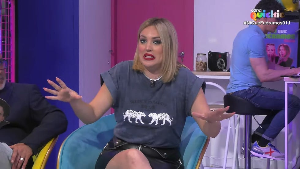marta riesco carga contra carlo costanzia en ni que fueramos