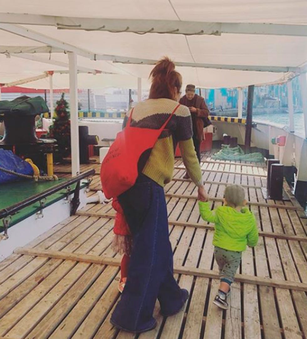 Marta Tomasa e hijos en el Open Arms
