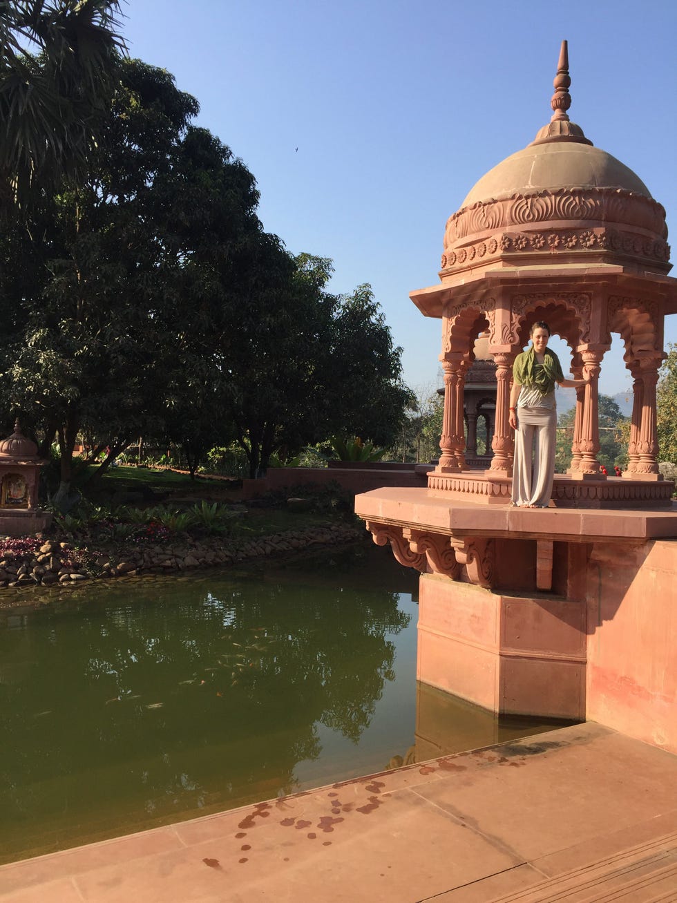 Water, Landmark, Reflecting pool, Architecture, Building, Tree, Temple, Temple, Historic site, Place of worship, 