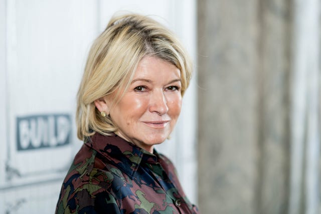 Martha Stewart Posts Terrifying Photos After Her Makeup Mirror Almost ...