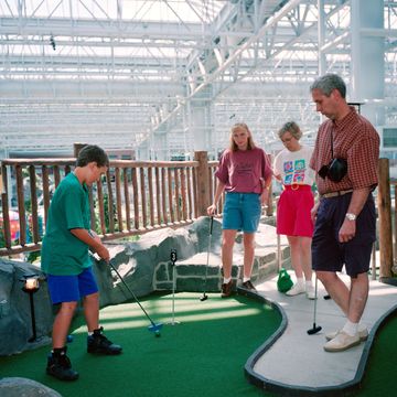 usa mineapolis shopping mall mini golf 1994