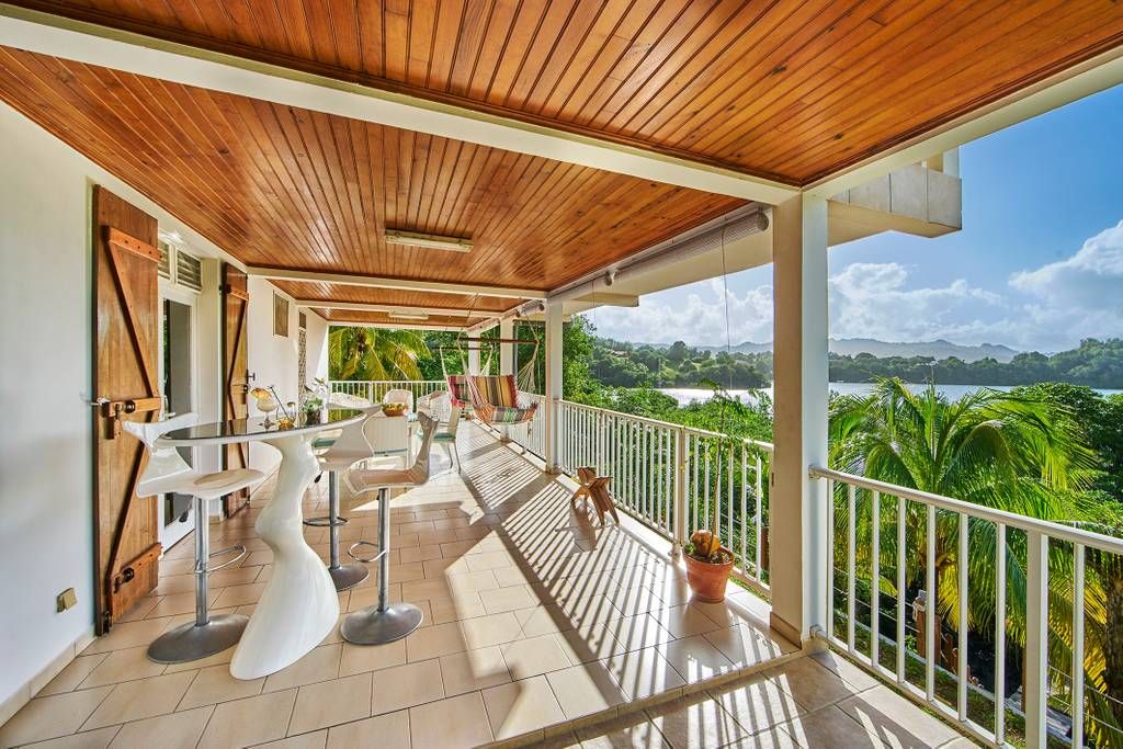 5 Affordable Caribbean Airbnbs To Book This Spring