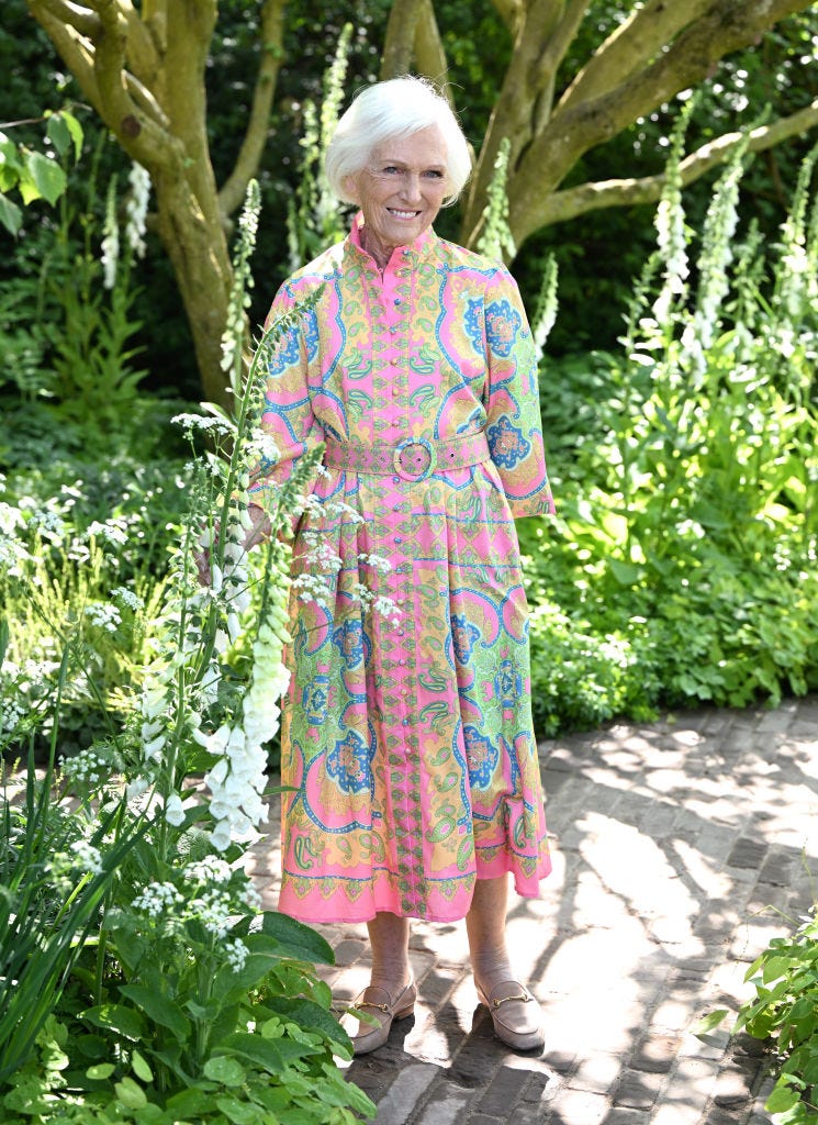 mary berry chelsea flower show