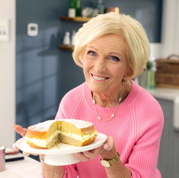 mary berry's quick cooking at heathrow