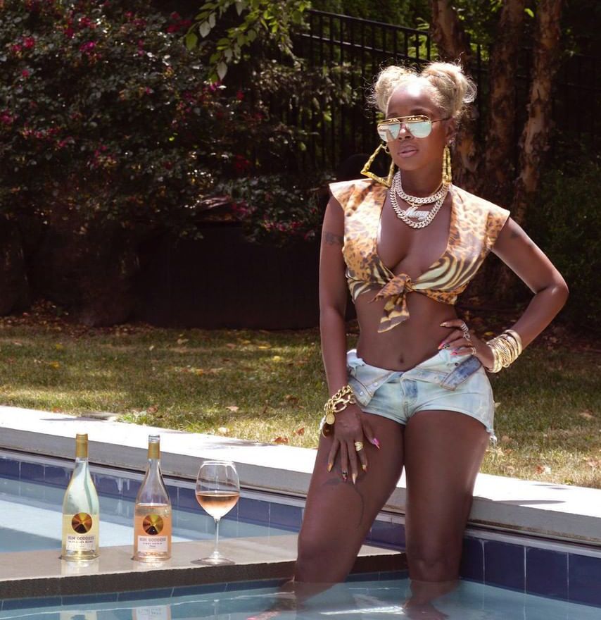 mary j blige sun goddess wines by pool