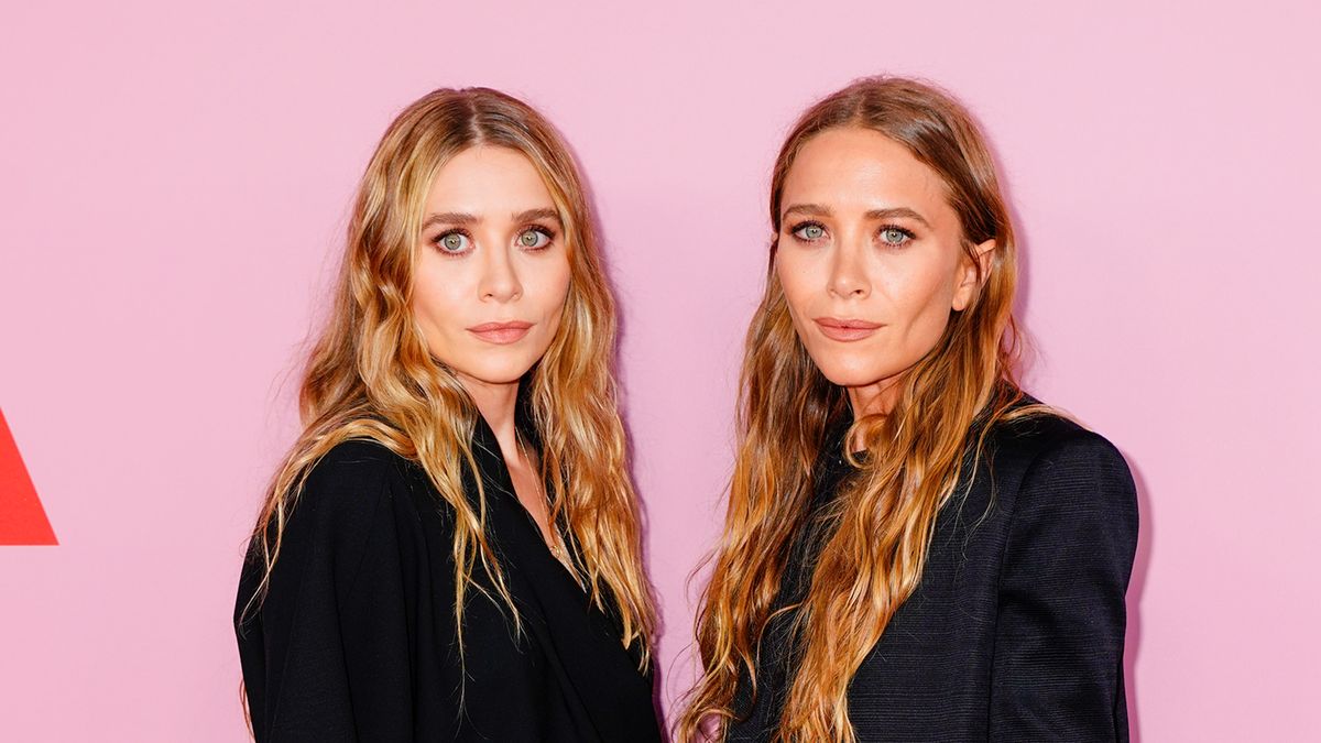preview for Mary Kate & Ashley Olsen's Fashion Moments Through The Years