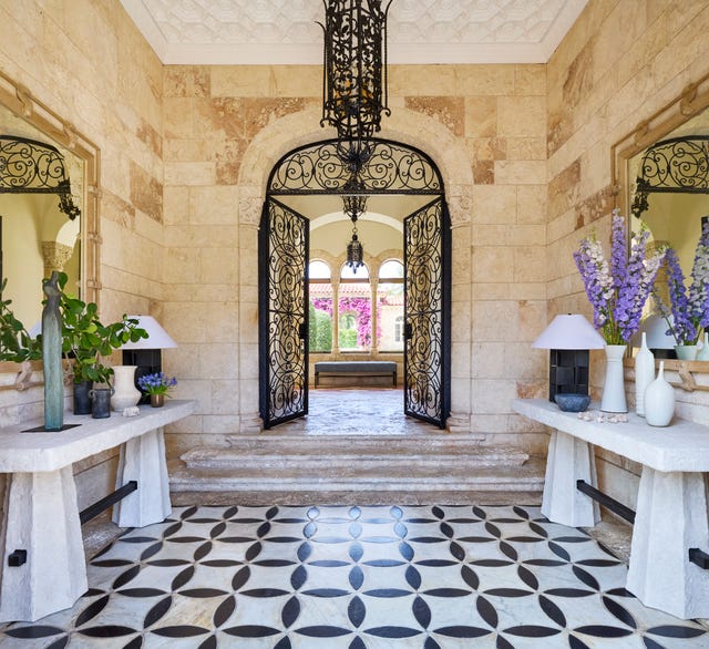 Tour Palm Beachs Casa Della Porta Designed By Mary Mcdonald