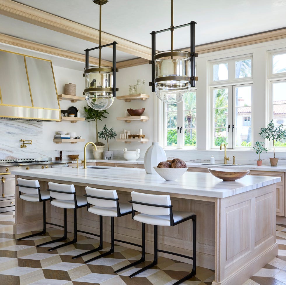 Stunning Kitchen Islands: Transform Your Space with Style 3 Kitchen Islands Stunning Kitchen Islands: Transform Your Space with Style