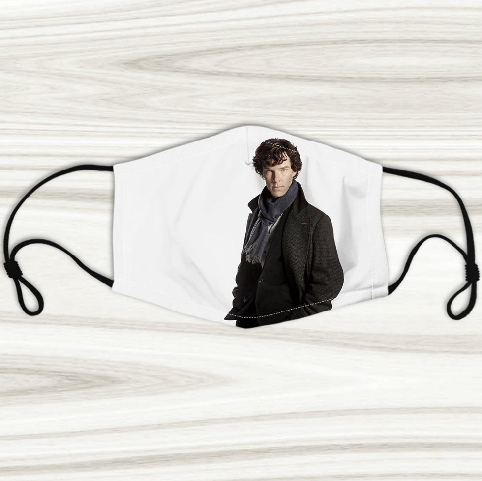 mascarilla con imagen de sherlock