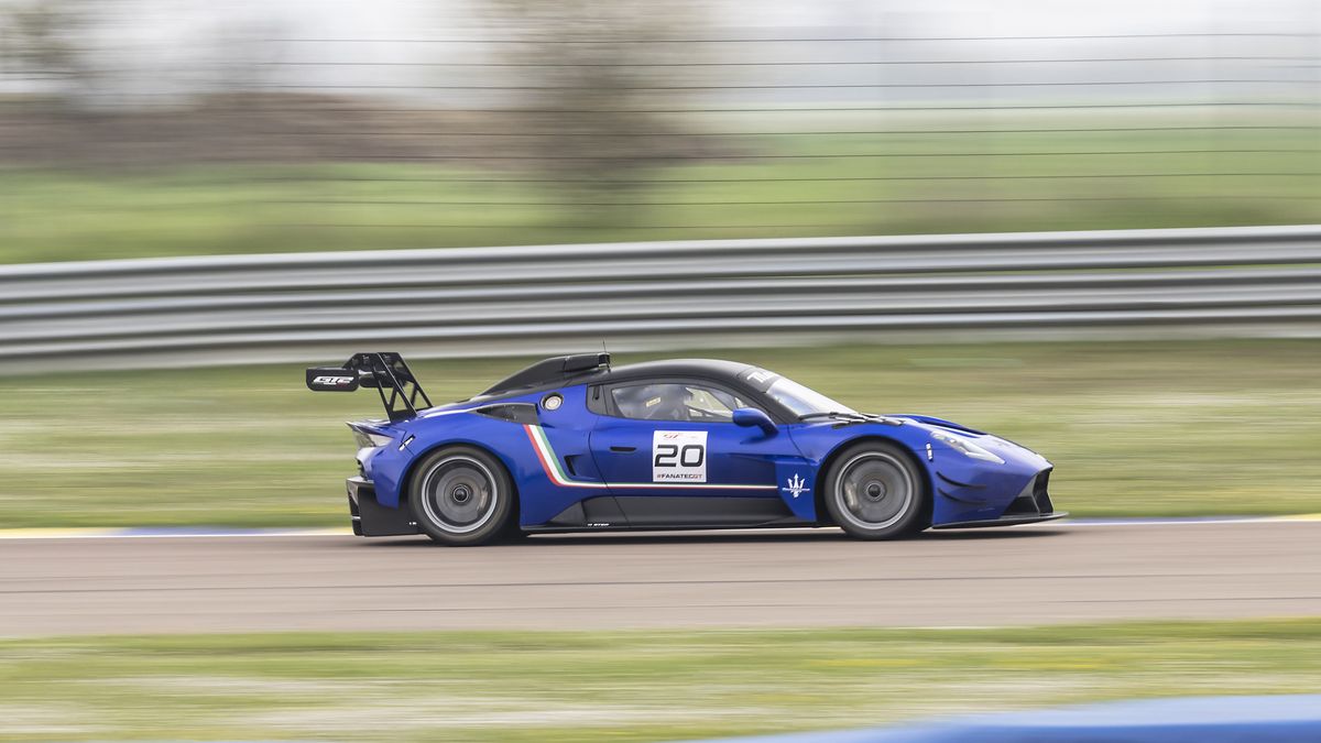 preview for A Lap in the Maserati GT2