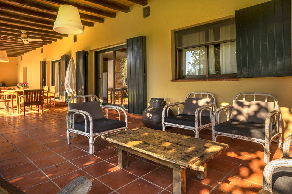 terraza de estilo rústico
