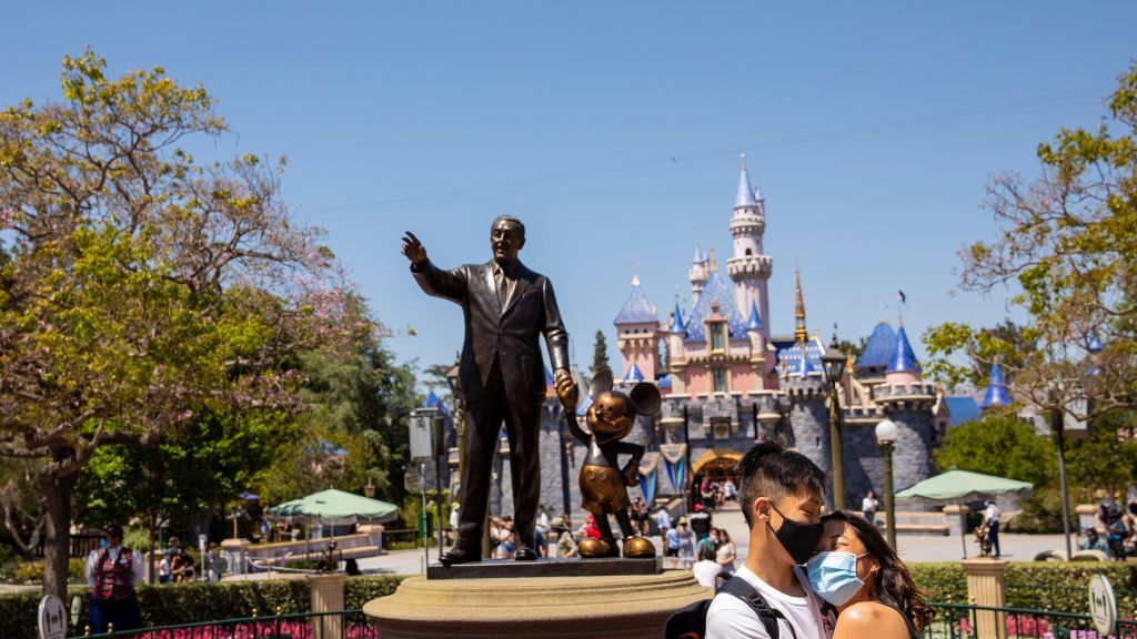 New Shimmering Disneyland and Disney California Adventure Starbucks Tumblers  - WDW News Today