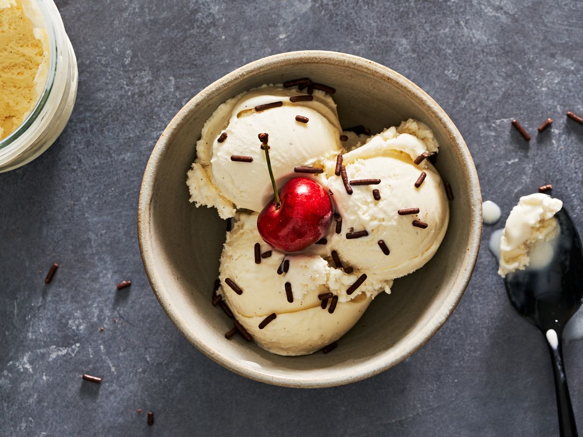 Mason Jar Ice Cream - Easy Recipe 3 Flavors - Creative Ramblings
