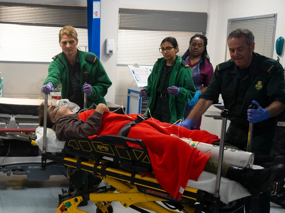 EMBARGOED 27/12/2024 00:01 Mason Radcliffe, Asha Alahan, Coronation Street mason radcliffe, asha alahan, coronation street