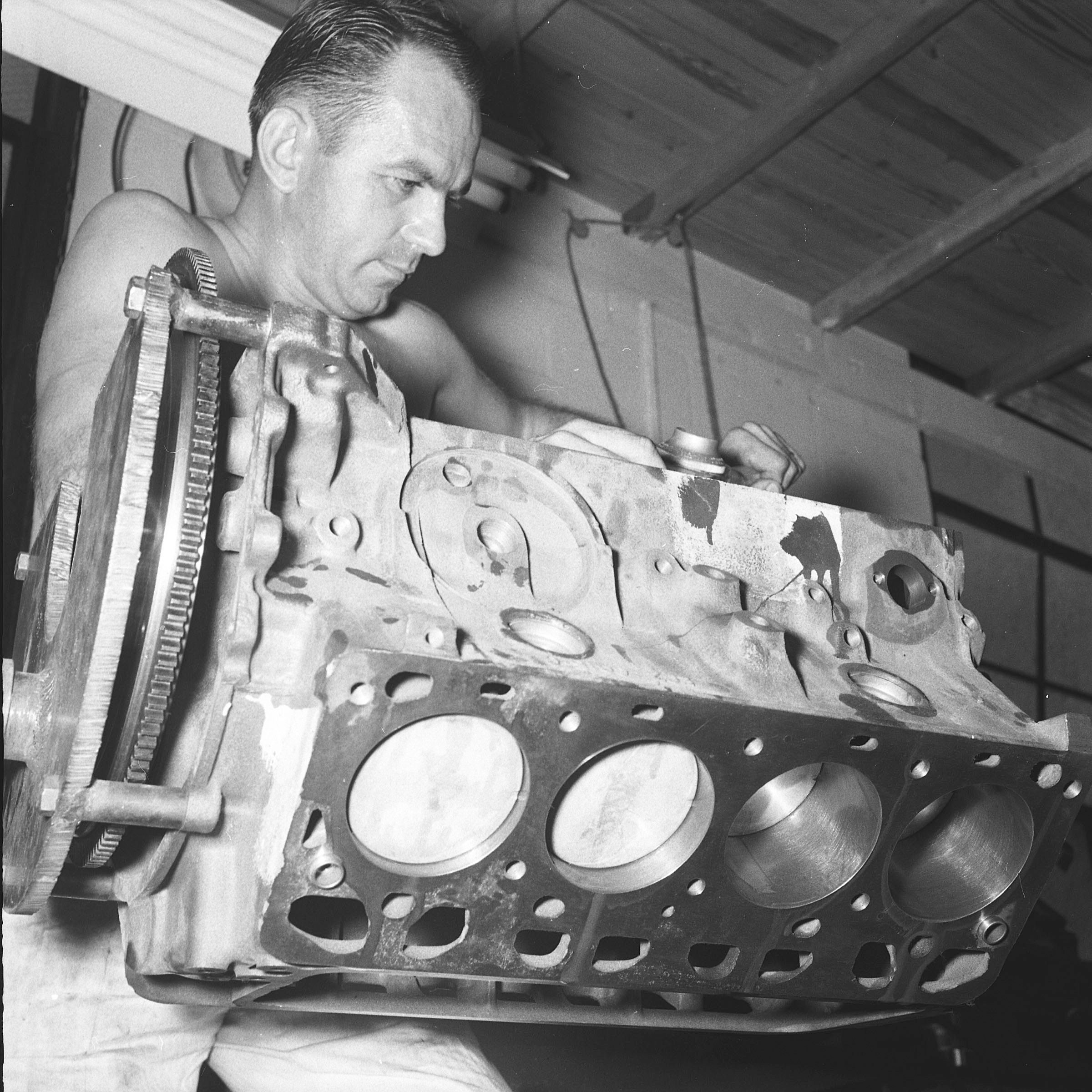 Smokey Yunick’s NASCAR Innovations | NASCAR's Greatest Cheater