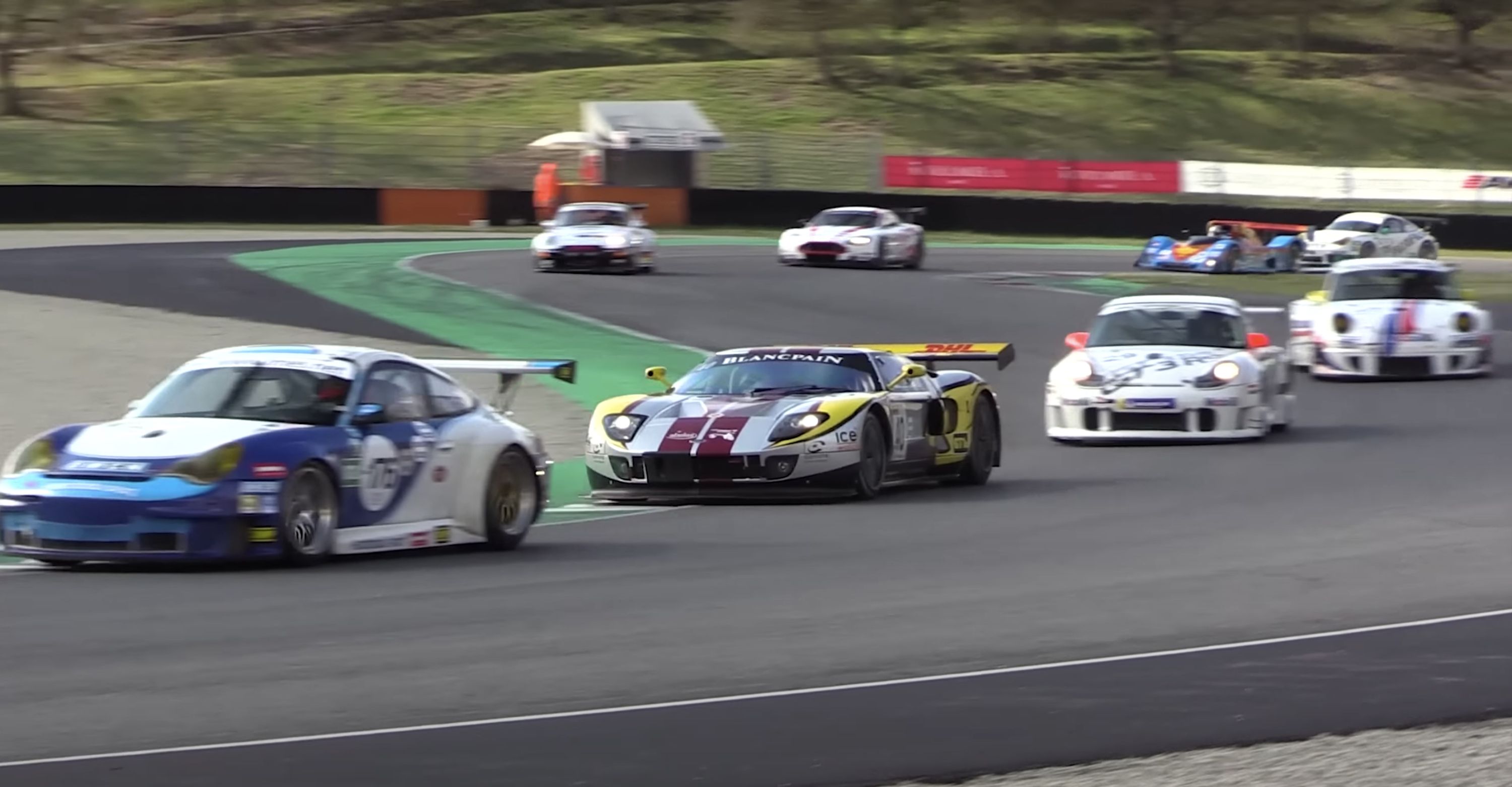 A GT1 Spec Ford GT Has a Serious V 8 Soundtrack