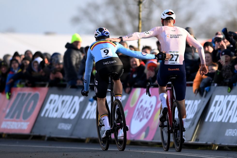 forseelser dialog Utålelig 2023 UCI Cyclocross World Championships | Men's Results and Highlights